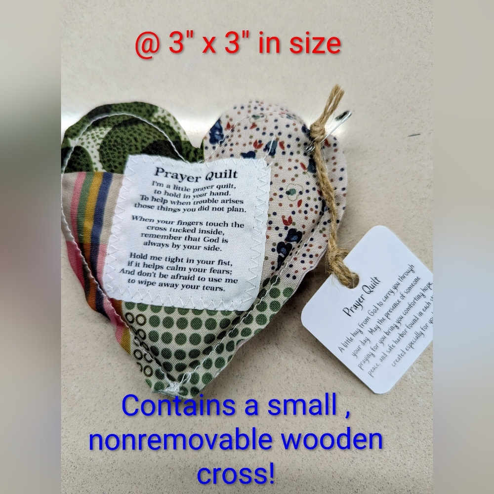 NWT 🫶🙏 SMALL PRAYER QUILT 🙏🫶 GIFT 🎁 with WOODEN CROSS inside